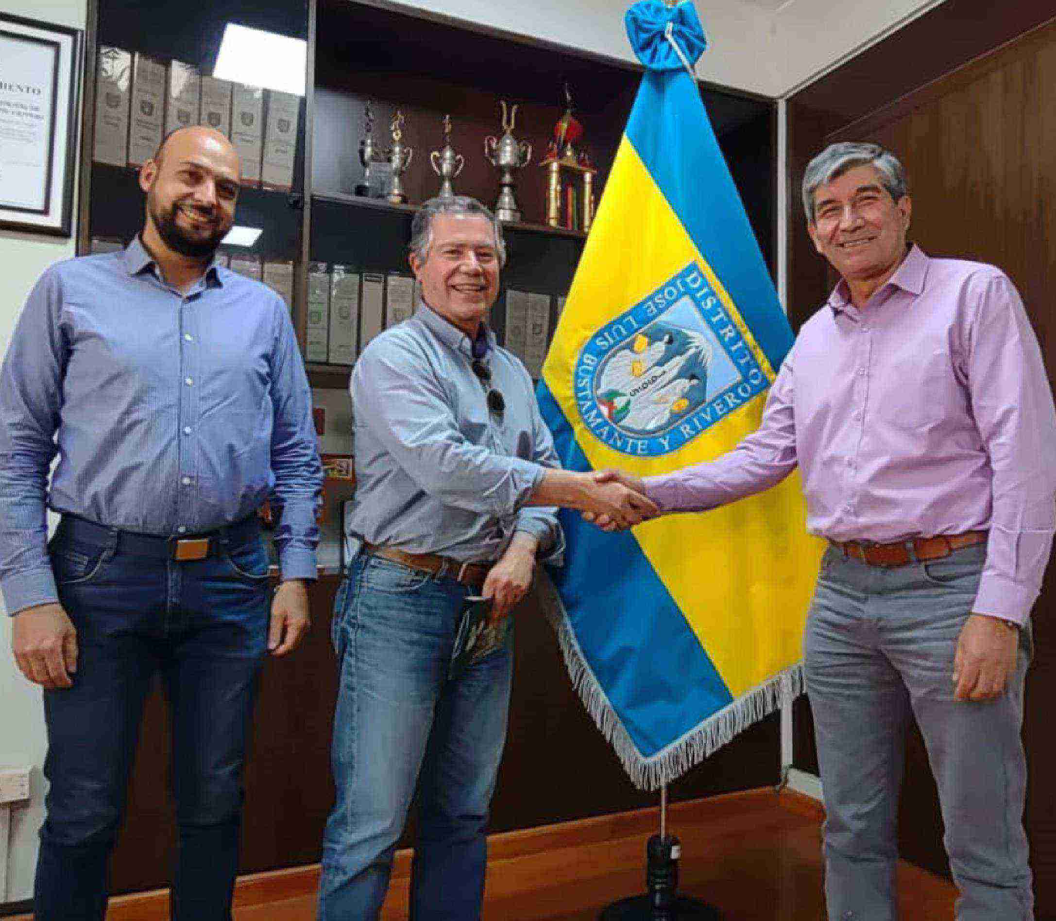 Alcalde de Bustamante y Rivero: “PERUMIN es un evento mundial que nos llena de orgullo y satisfacción”